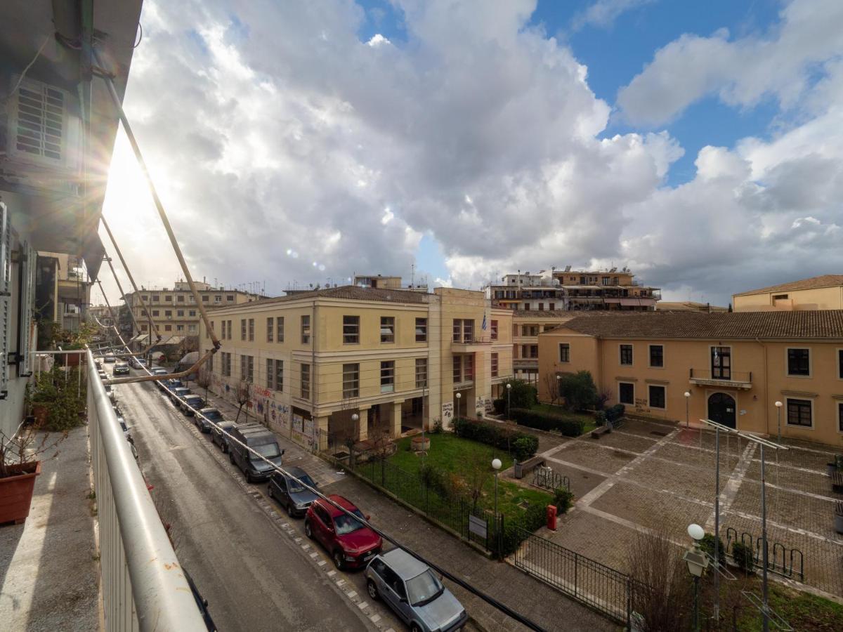 Central & Bright 2Bd Apt In Corfu Town Near Port 外观 照片