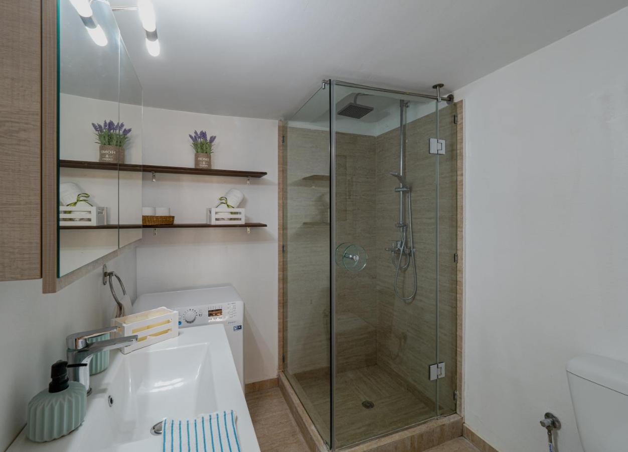 Central & Bright 2Bd Apt In Corfu Town Near Port 外观 照片